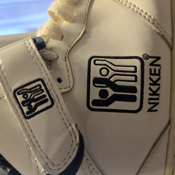 Vintage Nikken Cardiostride Shoes - Picture 9 of 9